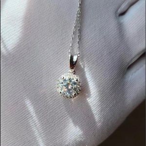 1 carat moissanite necklace